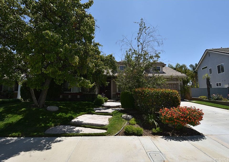 1st image of 27208 Trenton Pl