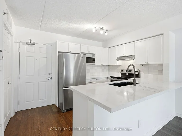 1480 Bishops Gate #203 — Photo 2
