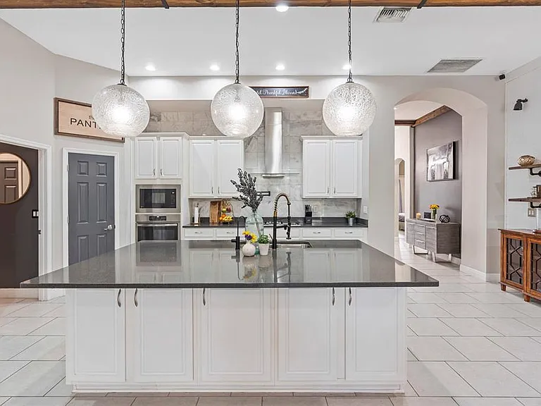 6504 Maiden Sea Dr — Photo 9