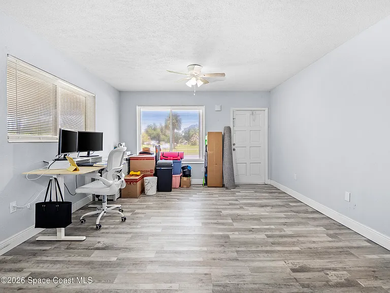 311 W University Blvd — Photo 4
