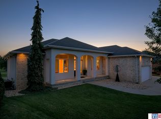 2636 Wilderness Ridge Cir, Lincoln, NE 68512