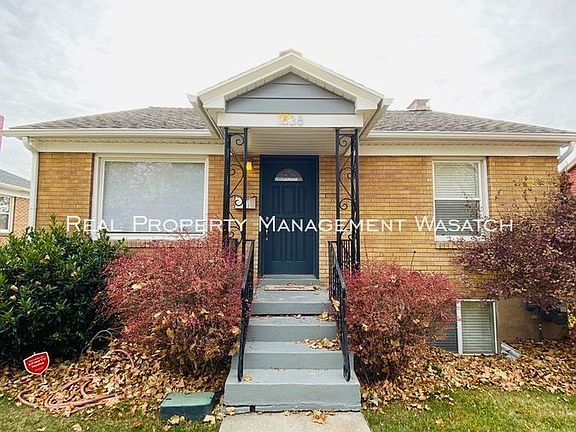 3rd image of 1638 E Downington Ave