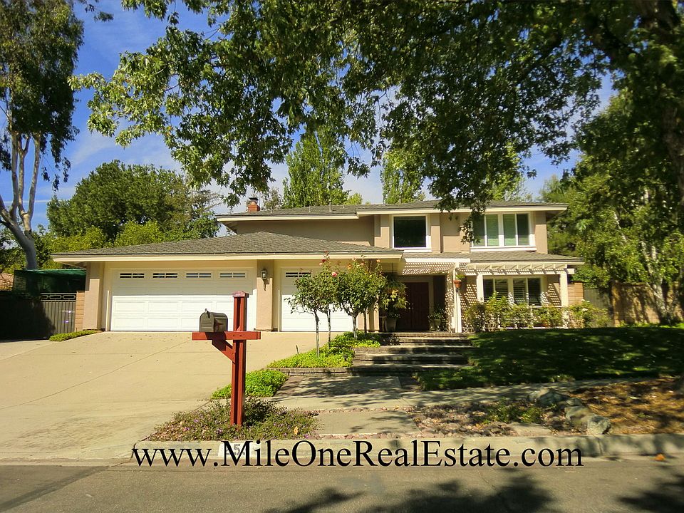 1st image of 253 Ferris St