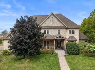 53 Gillespie St, Dieppe, NB E1A8T4