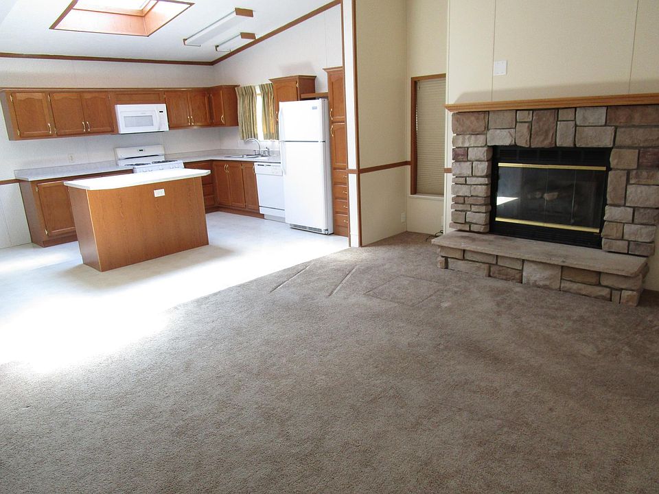 1st image of 256 Fox Chase Blvd