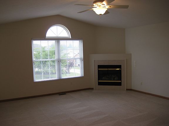 2nd image of 2457 Barrington Way Unit 338