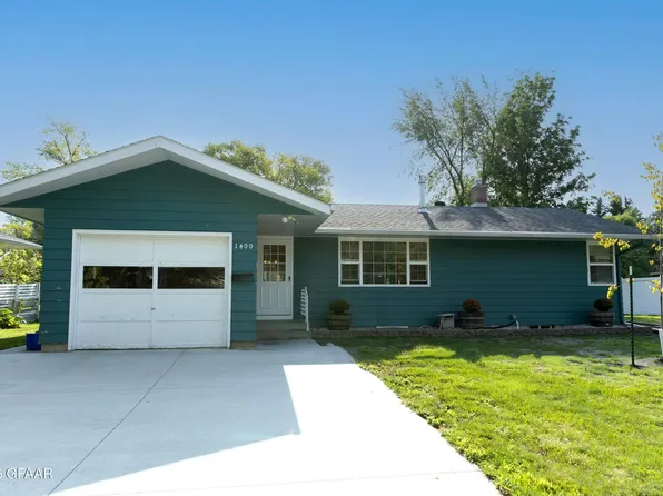 1400 Radisson Rd, Crookston, MN 56716