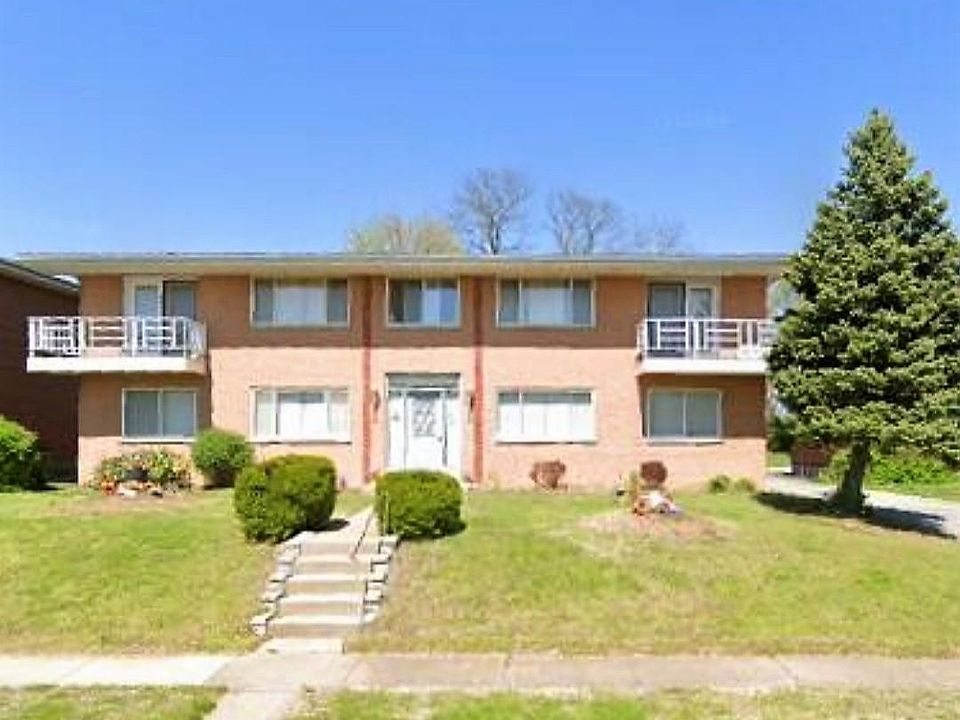 1st image of 727 Thompson Dr #1