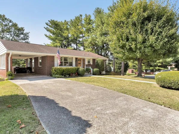1538 Longview Ave, Salem, VA 24153