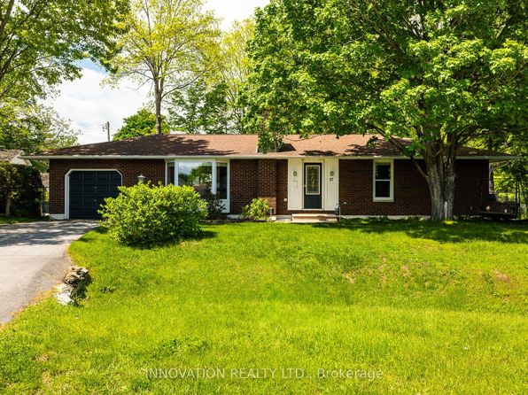 17 Cobblestone Ct, Ottawa, ON K0A 3P0