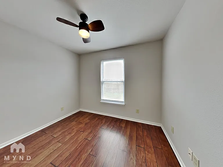 8423 Sansa St — Photo 12