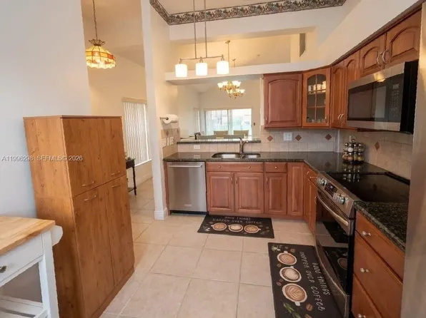 1016 Via Jardin #1016, Palm Beach Gardens, FL 33418