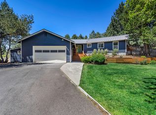 60811 Goldenrain Dr, Bend, OR 97702
