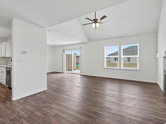 4th image of 2533 Arlene Pl
