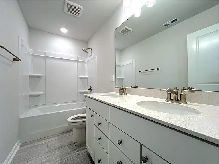 728 Denberg Ln — Photo 16
