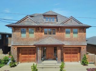 2376 Ocean Vista Dr, Seaside, OR 97138
