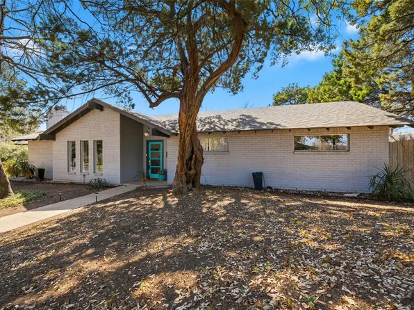 2724 Wooded Acres Dr, Waco, TX 76710