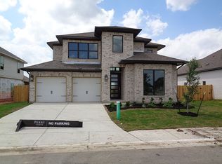 31520 Creek Ridge St, Seguin, TX 78155