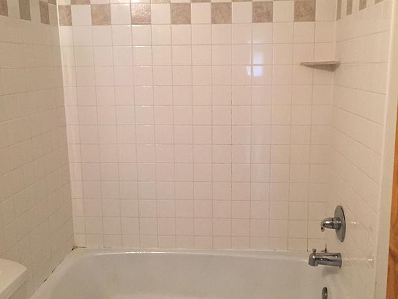 Shower/Tub