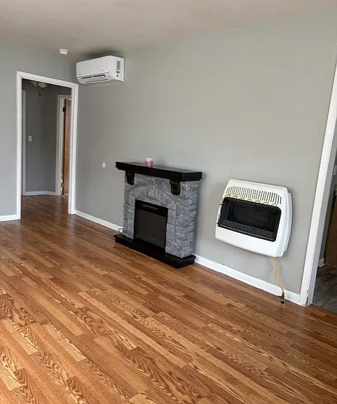 1609 Armstrong St NW — Photo 3
