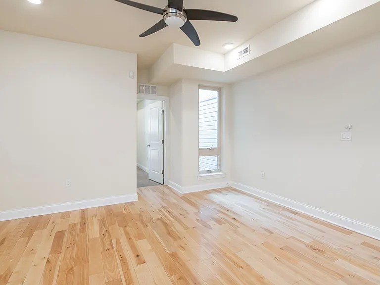 1825 N Bouvier St #B — Photo 36