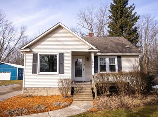 1842 S Poseyville Rd, Midland, MI 48640