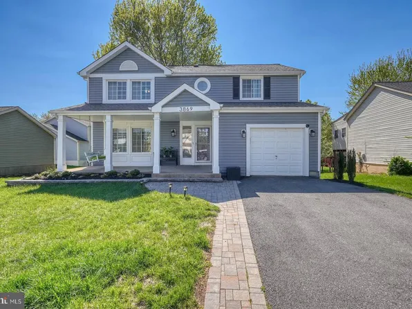 3869 Beech Down Dr, Chantilly, VA 20151