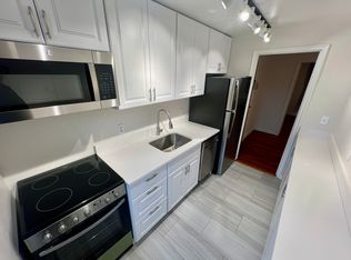 310 Ashby St APT B, Alexandria, VA 22305