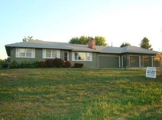 22222 James St, Paxico, KS 66526