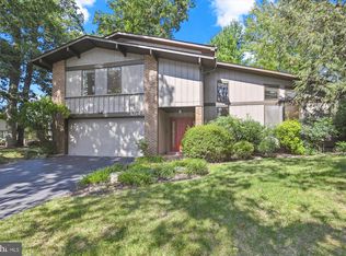 6706 Pine Creek Ct, Mc Lean, VA 22101