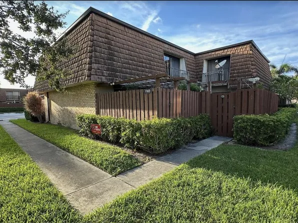 1103 11th Lane, Greenacres, FL 33463