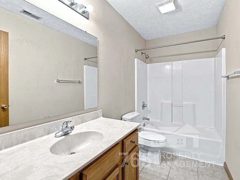 3330 Hopkins Dr #3330 — Photo 11