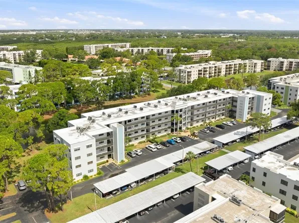 5980 80th St N Unit 308, Saint Petersburg, FL 33709