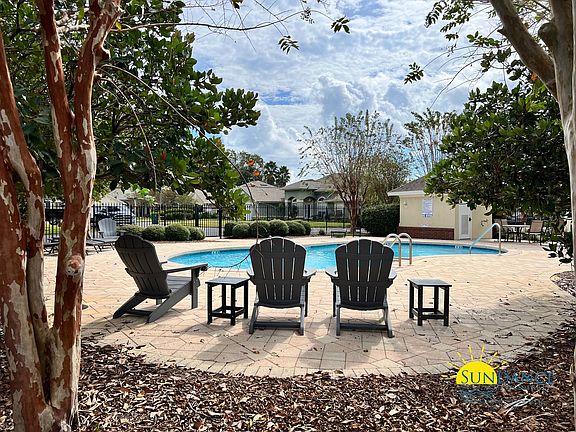2nd image of 399 Camden Pass Ln