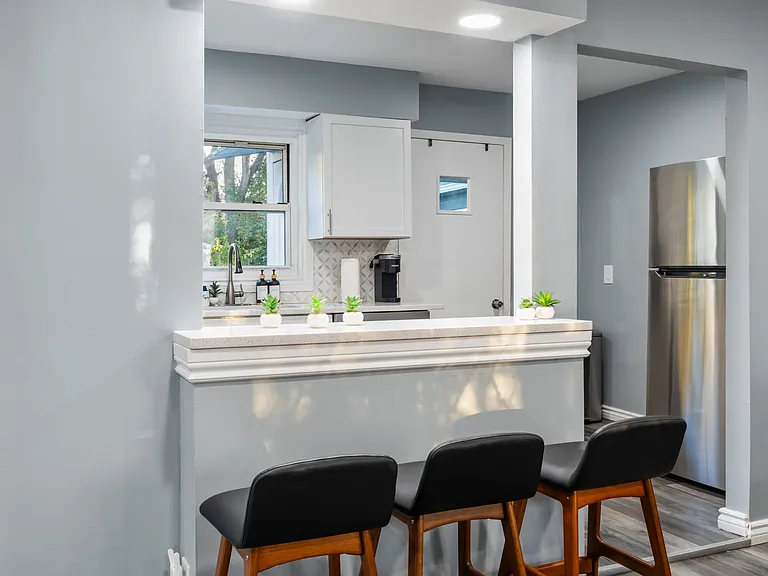 1705 S Highland Ave — Photo 20