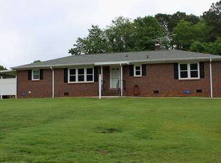 201 Arrowhead Cir, Spartanburg, SC 29301