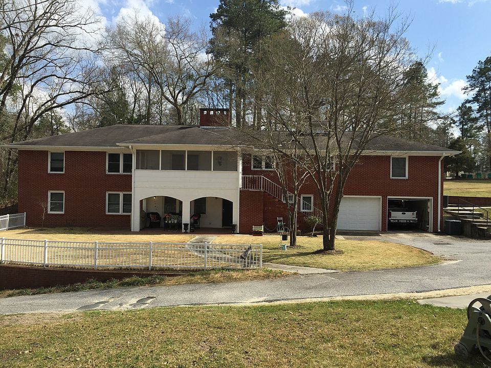 1st image of 2100 E Broad St