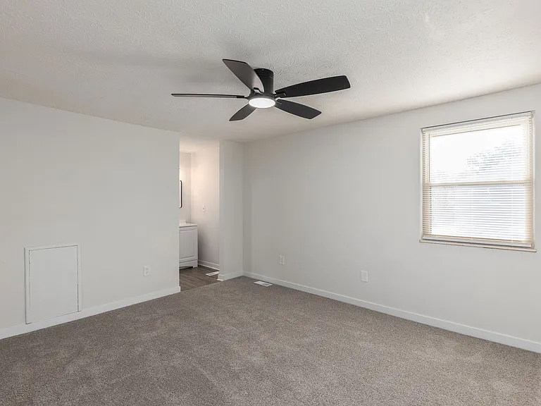 265 Cross Country Dr S — Photo 25