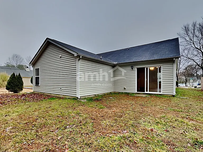 3801 Satinleaf Dr — Photo 18