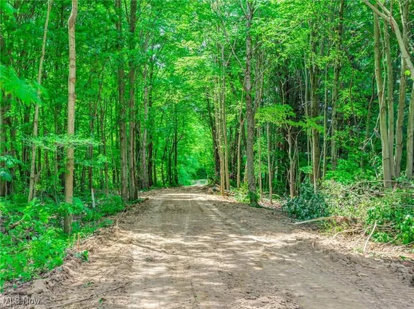 Northampton Rd, Cuyahoga Falls, OH 44223