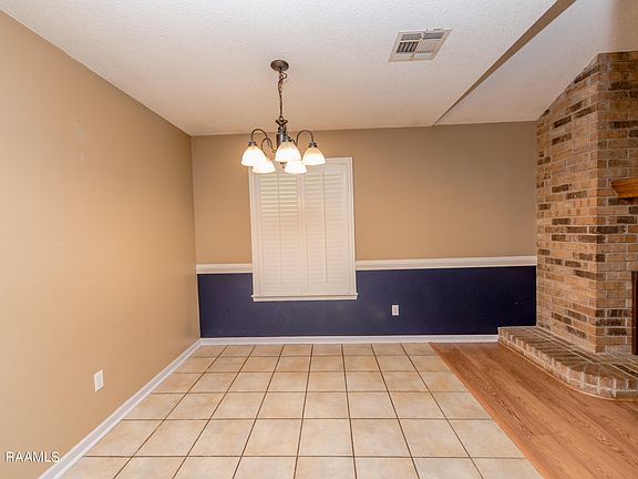 4th image of 202 Turtle Creek Dr