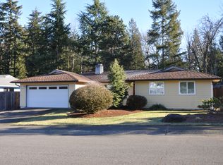 7404 143rd Ave NE, Redmond, WA 98052