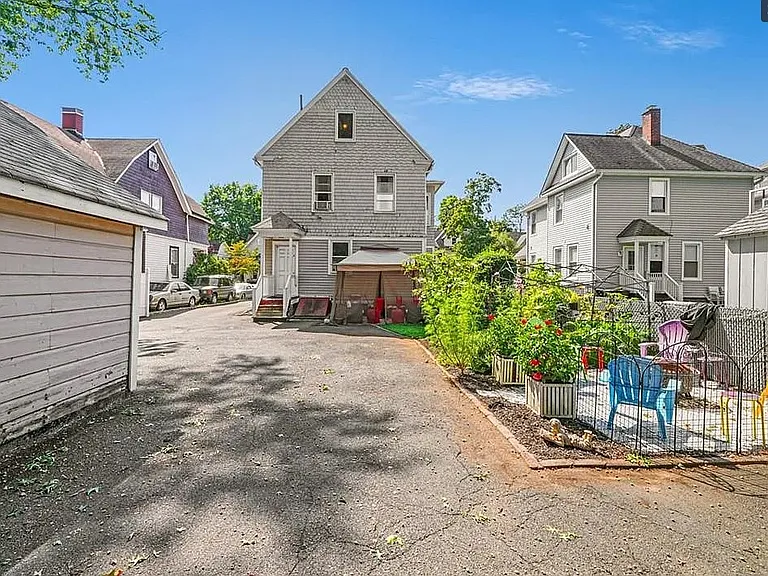 78 E Maple Ave #B — Photo 7