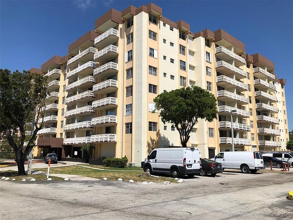 1st image of 15600 NW 7th Ave #B