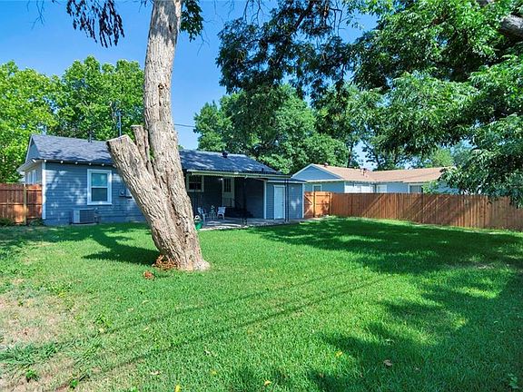 5th image of 1206 Marion Dr