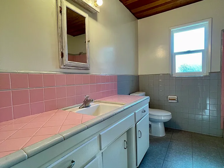 10244 Vista Camino — Photo 18