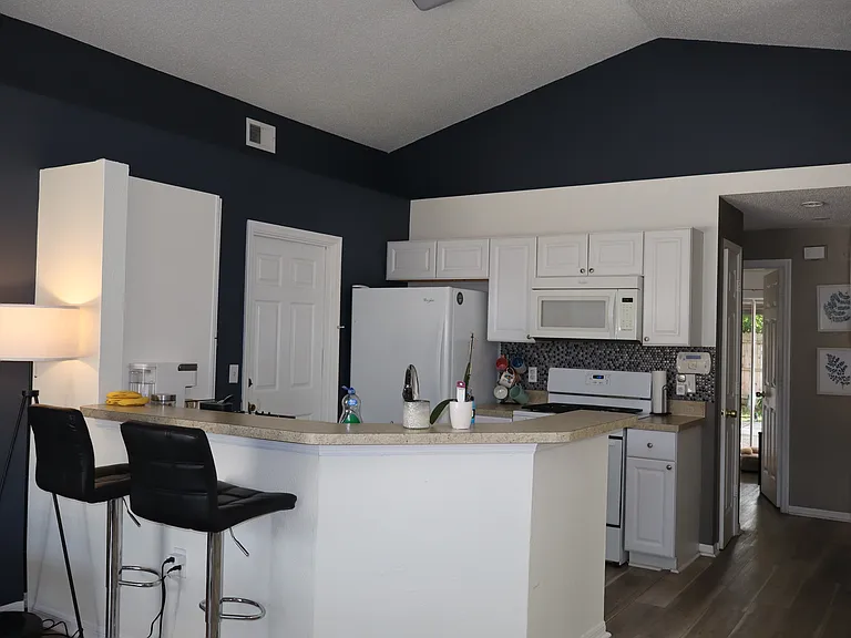 6912 Long Needle Ct — Photo 11