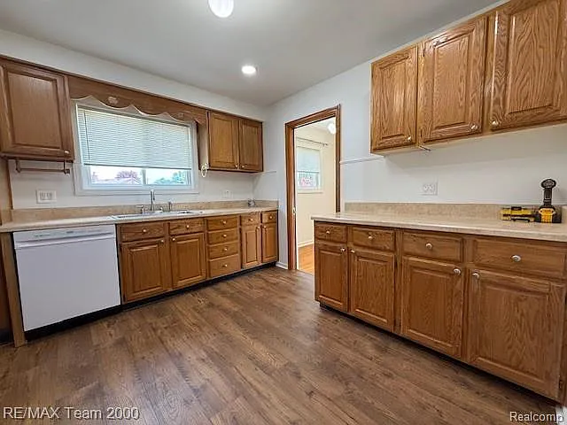 3310 Culver Ave — Photo 7