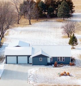 25419 406th Ave, Mitchell, SD, 57301