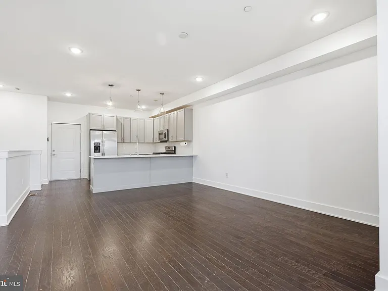 516 W Montgomery Ave #1 — Photo 5
